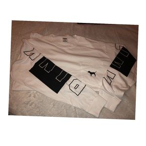 NEW Victoria’s Secret PINK Long Sleeve T-shirt